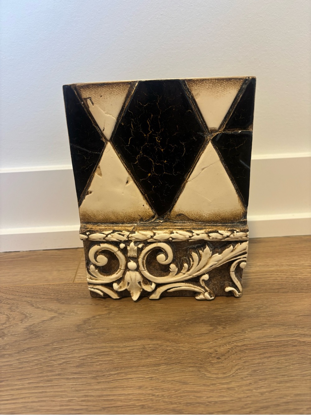 Sid Dickens T-29 Harlequin Memory Block Wall Tile Plaque Retired Vancouver Art